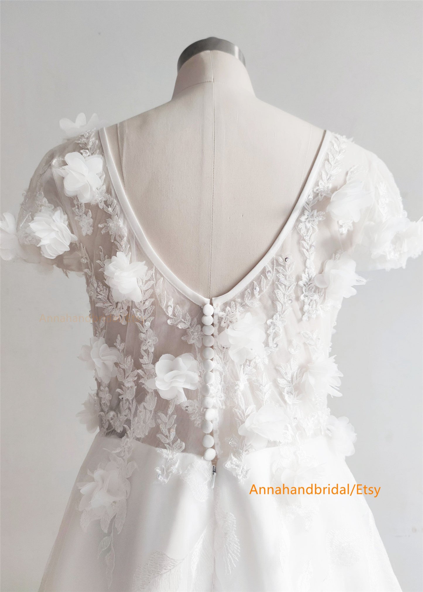 Ivory Floral Lace Romantic Wedding Dress